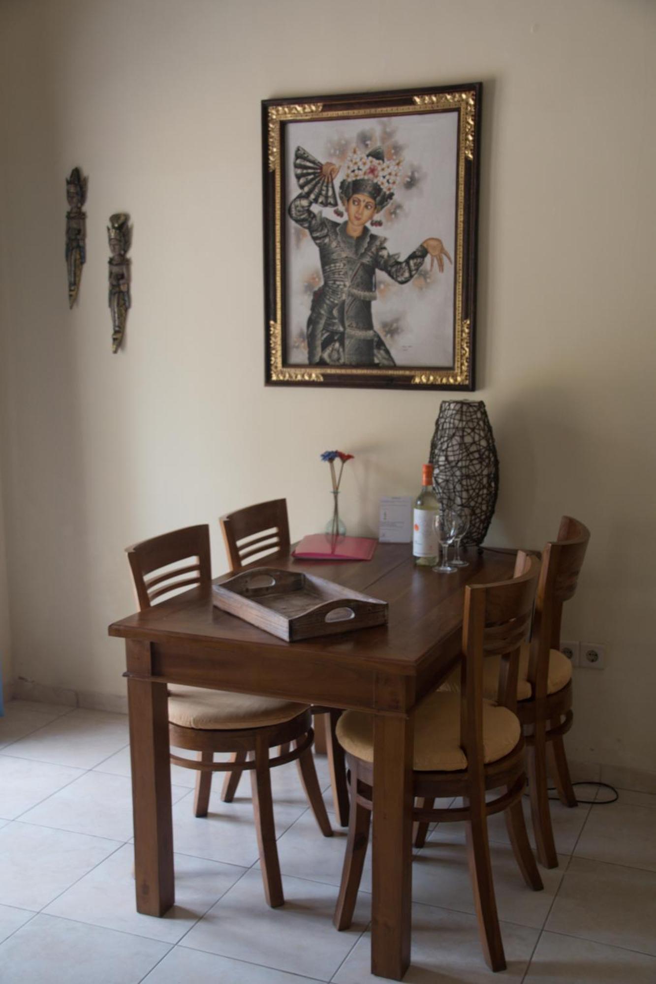 Guesthouse Rumah Senang Kalibaru Exteriör bild