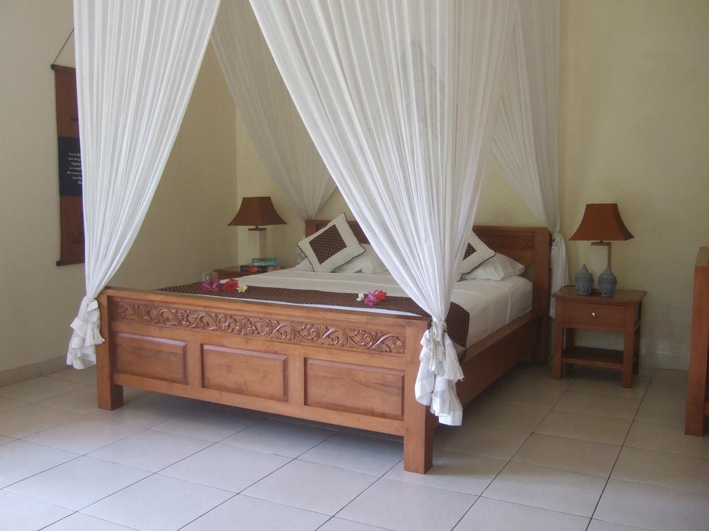 Guesthouse Rumah Senang Kalibaru Exteriör bild